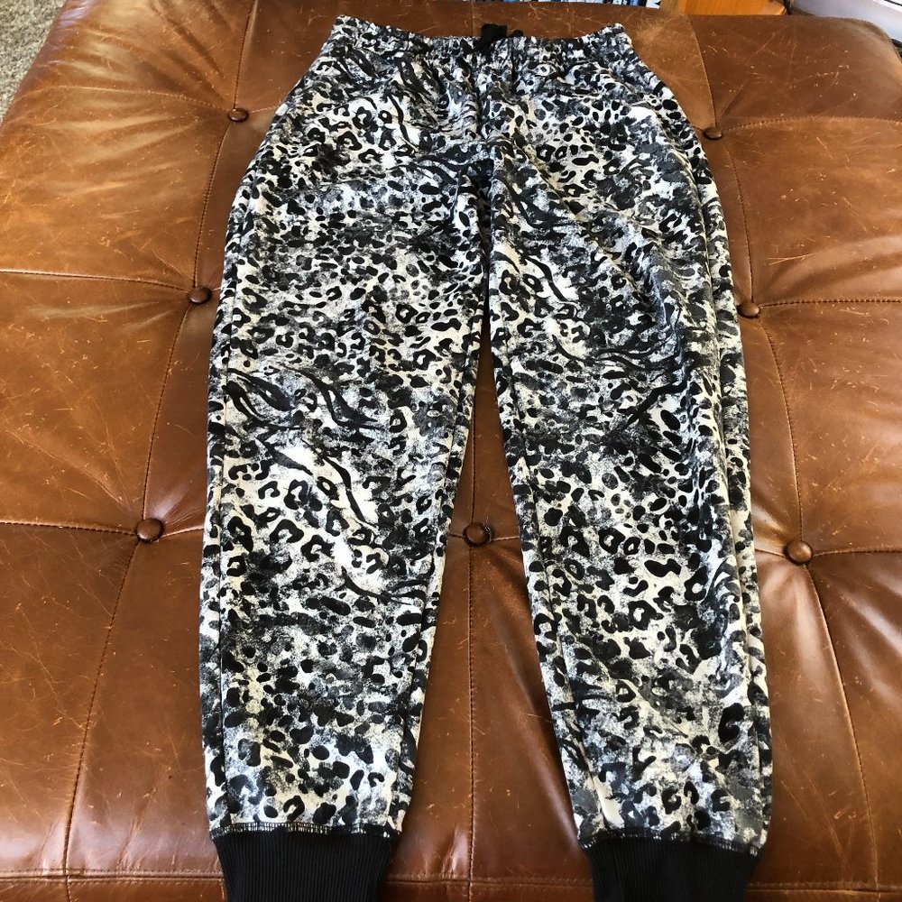 LulaRoe Jax joggers size S